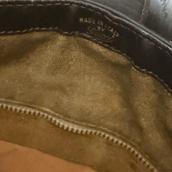 Gucci Dark Brown Leather Bag with Gold Emblem - Picture 5 of 6